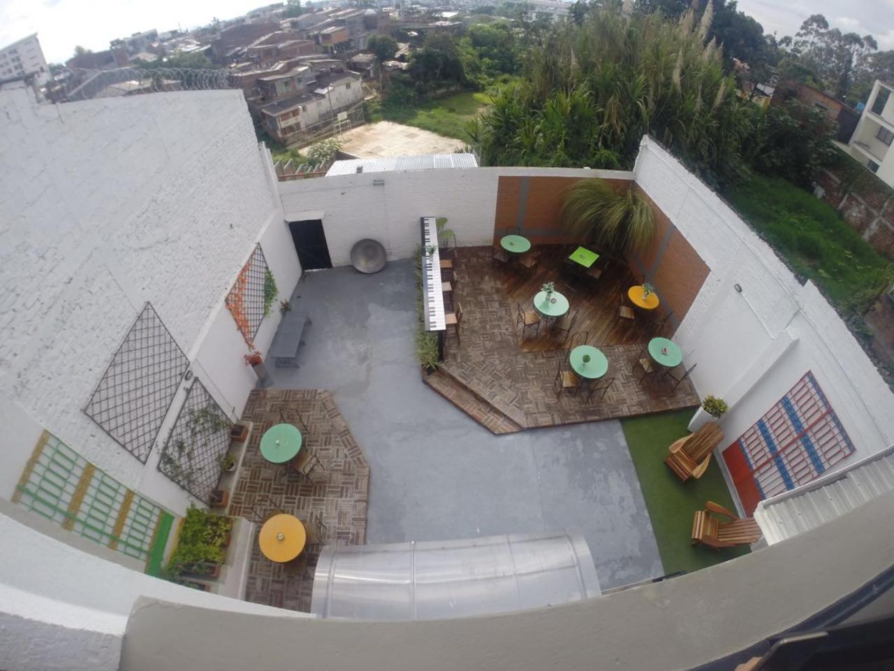Wanderlust Hostel Armenia  Exterior photo